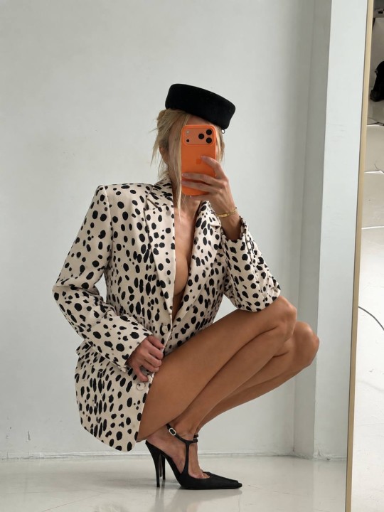Дамско сако тип рокля Cruella Дамско сако тип рокля Cruella